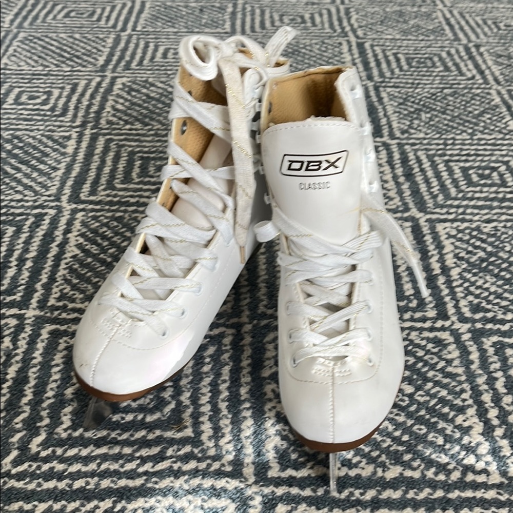 DBX Classic White Ice Skates